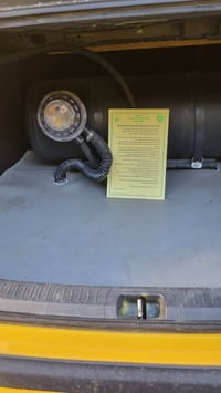 منظومه غاز للبيع مشدوده عل السياره بس الغرض الترقيم حكوميه وبيه كرت ظم...