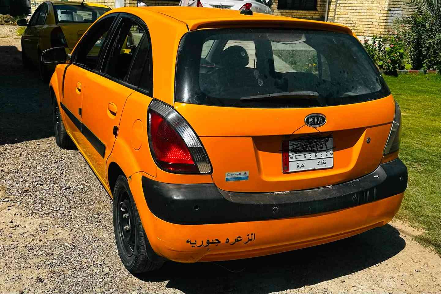 السلام عليكم
مكلف بنشرخاص ماجاوب شراي يتصل  

كيا ريو مديل 9وارد امريكي بدون دواخل شرط تحويل سعره 70 بيه مجال متحتاج صبغ ولا حداديه بس تبريد ميشتغل بي ليك مكان سياره بغداد الاتصال ***********
