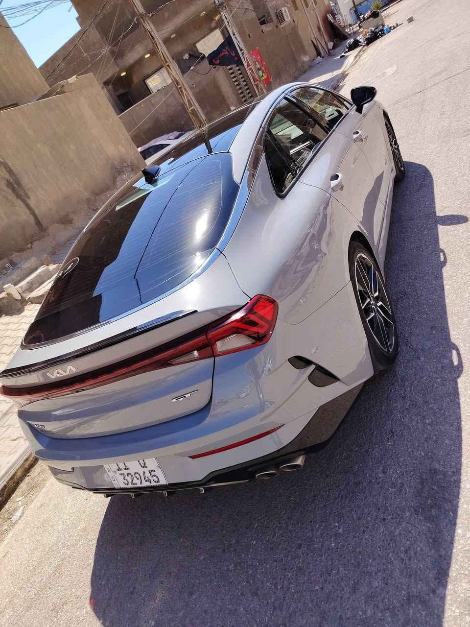السلام عليكم
  K5 GT 2500 Turbo
كي فايف جي تي موديل 22 رقم بغداد الدولي 
مكينه 2500 تيربو فول مواصفات ميحتاج نذكرهن لأن الكل يعرفهن حادث خفيف بنيد بلاد فقط صبغ مع بارد قليل بدور الجاملغ الخلفي بدون صبغ السعر 186 وبيها مجال قليل 
المكان النجف
***********
