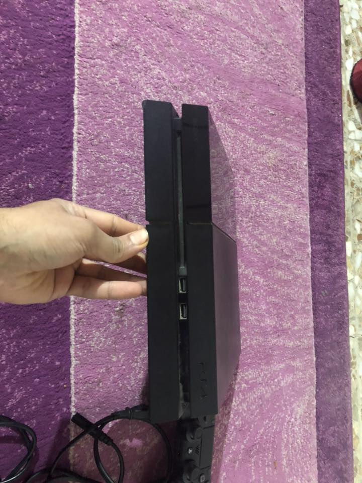 لبيع بلي فور فات مفتوح تنضيف سعره ١٧٥ مكان ديوانية واتساب
***********
