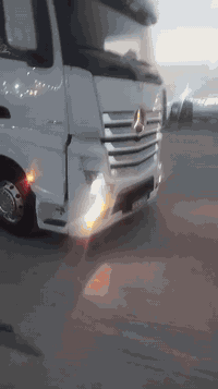 سلام عليكم سياره صهريج وحش فول مواصفات رتايدر كامره حساسات ثلاجه مكفول كفاله عامه تخم تاير راس أكروم تانكي موديل 2025 تكيال جديد للاستفسار ***********
