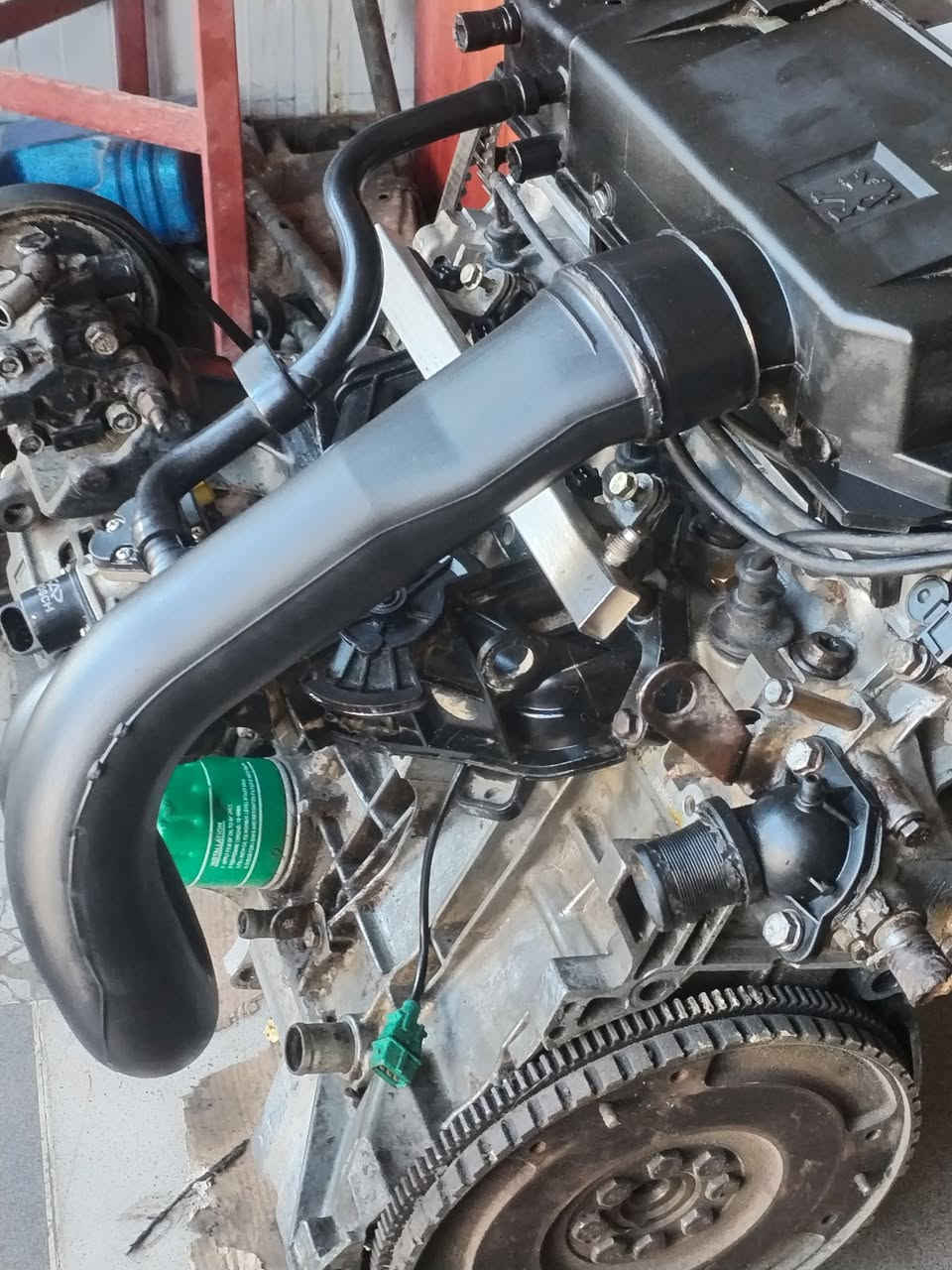 السلام عليكم مكينه سمند ايراني مكفوله الاستفسار على الرقم ***********
