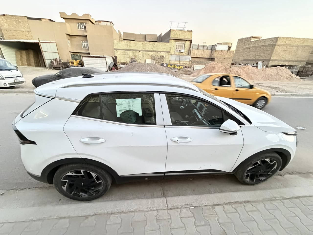 السلام عليكم
شباب كيا سبورتج 2024 البيع
السياره خليجي 🚗 
ماشيه 24🐎 
السياره معروفه موصفتها 
مكفوله كفاله عامه 
السياره بحالت الوكاله 
رقم ***********
سعر 230
