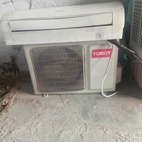 للبيع بغداد البلديات شغال جيب وشد السعر 200 //1طن  07716337870 وات ساب...