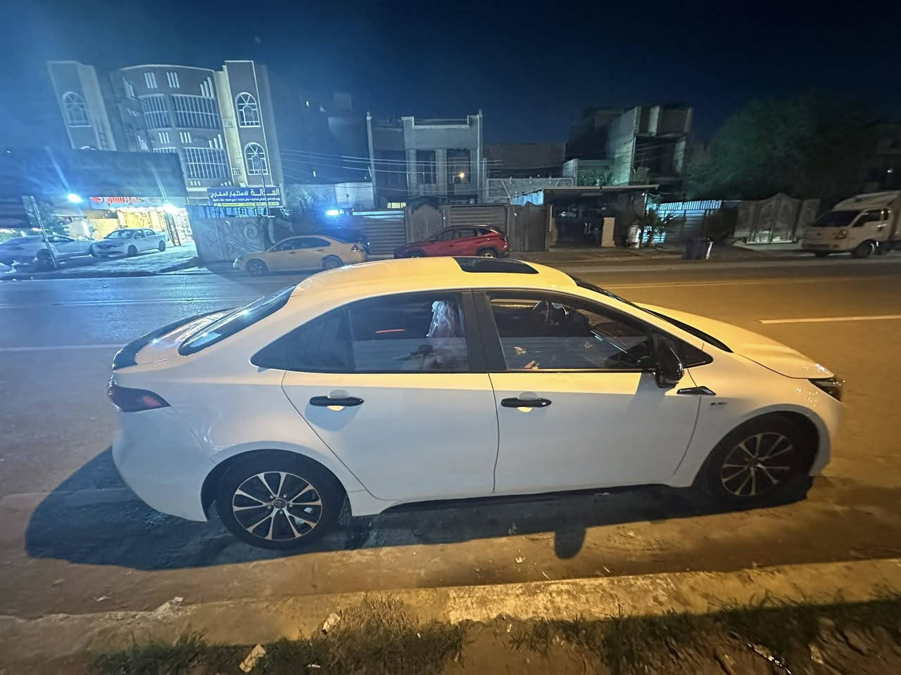 كورلا ليفن هايبرد مديل2025سياره نضيفه فول مواصفات كشنن كهربا جلد احمر اوتو هولد سايد بريك دكهمه لايت LED تحكمات ستيرن كامله سياقه ذاتيه تحديد مسار رادار سبايدر 

اشاير بالمري ماشيه 33k

بيه بارد ب الجاملغ الخلفي بس ورصعتين بلباب 

مسويله ستيرن بلادي احمر كاربون فايبر داخل سياره مغلف ppfحراري اصلي 
كفرات مرايه وزعانف وقبق بانزين ويدات كلهن بلاك 

رقم الهاتف ***********

السعر148ورقه قفل
