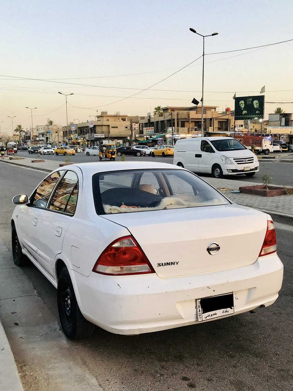 بيع نيسان سني بدي كوري تبديل بنيد اصلي رصاصي بلادي ما مصبوغ + جاملغ مصلح بارد 10سانتيم نص قطعه باب صبغ ونص جاملغ صبغ خلفي تايرات جديد حداديه جديده تبريد ثلج محرك جيد جدا داخل نضيف جدا  
السعر 83 وبيها مجال للشراي 
الرقم ***********
