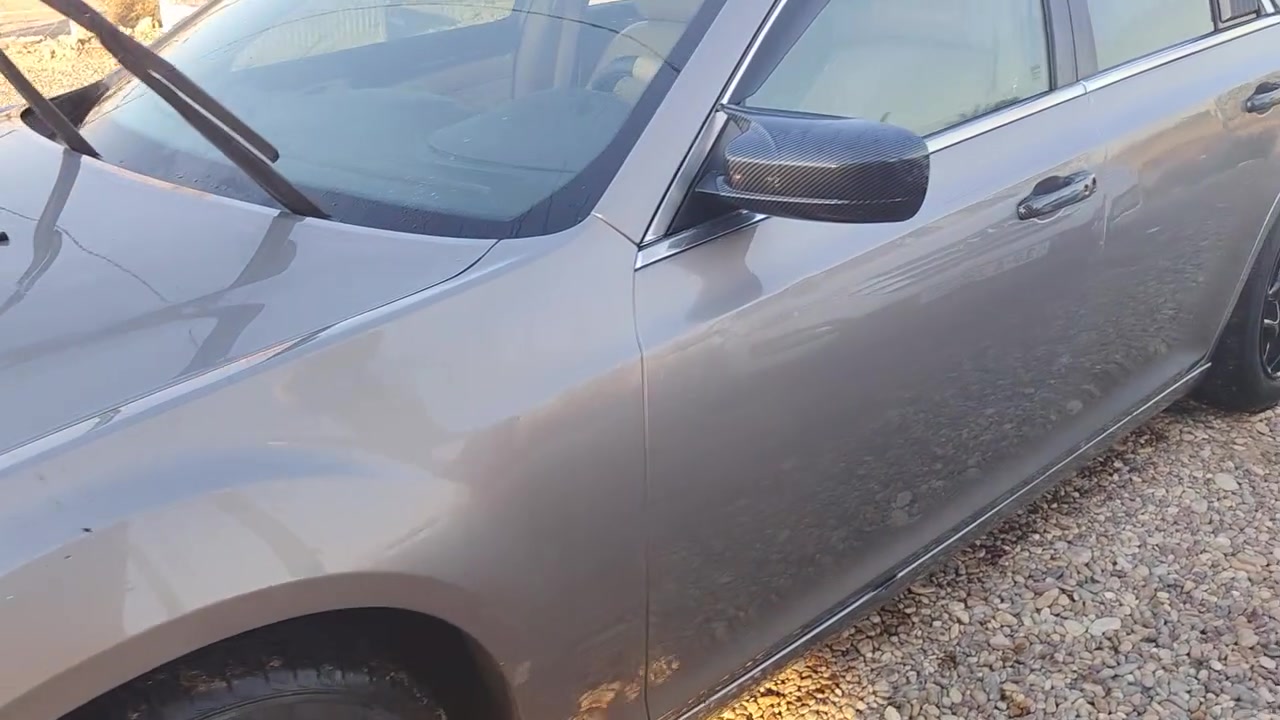 سلام عليكم اوباما 14بغداد بسمي فول حداديه اماميه جديده عربانه خلفيه كامله وي الاكسن جديده كير حاويه زيرو تبريد ثلج تشغيل عن بعد مكينه جديده جاهزه مكان الديوانيه للستفسار ***********
