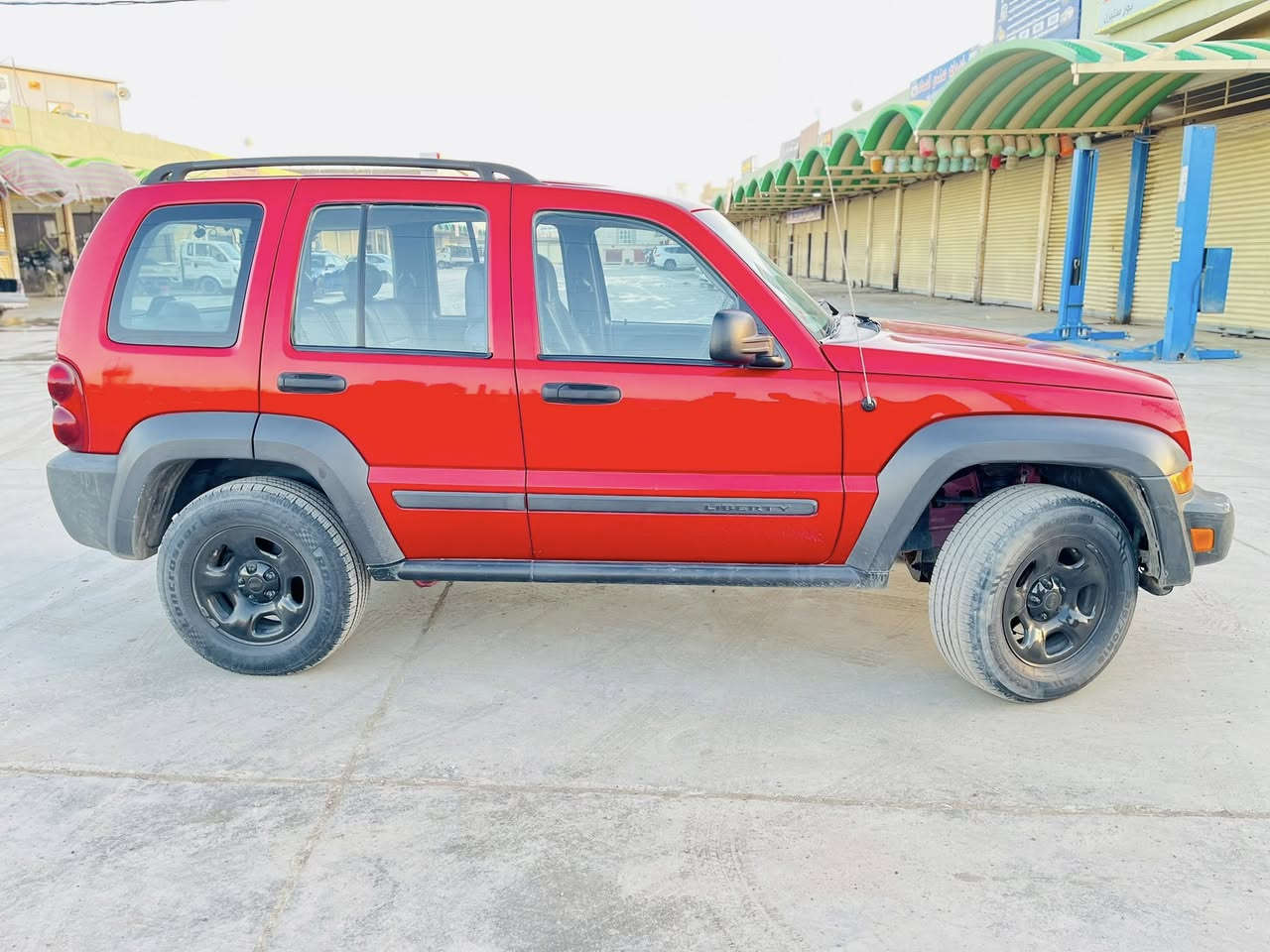 السلام عليكم
للبيع Jeep 2007 لبرتي
السعر 95

ماشيه 129 الف ميل حقيقي

سياره مكفوله صبغ وتبديل 

مكينه كير تبريد سياره جاهزه مابيه نقص

رقم ديالى تحويل مباشر مكاني ديالى بعقوبه الاتصال ع الرقم ***********
