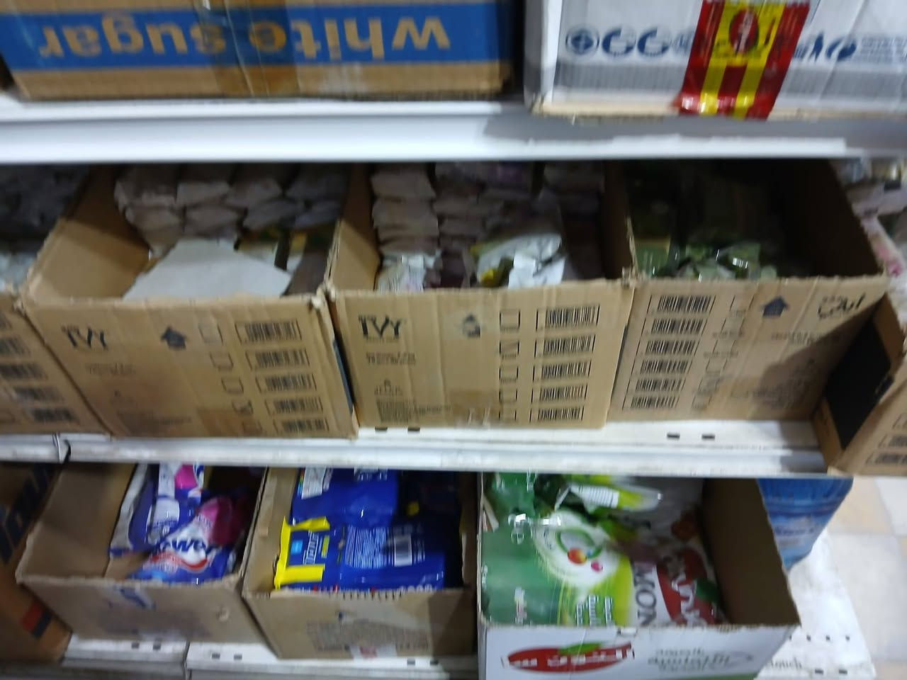 السلام عليكم محل للبيع في الغدير 706 سبب البيع عدم التفرغ تفاصيل تفضل للمحل رقم تلفون ***********
