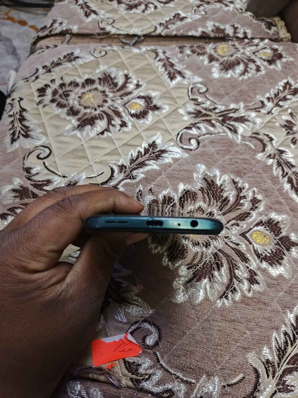 سلام عليكم جهاز انفنكس هوت 11s مبدل شاشه فقط اصليه شرط نضافه ١٠٠/٧٥ سعر ١٢٠ وبي مجال مكان كوت طشاش أو حي الحكيم ***********
