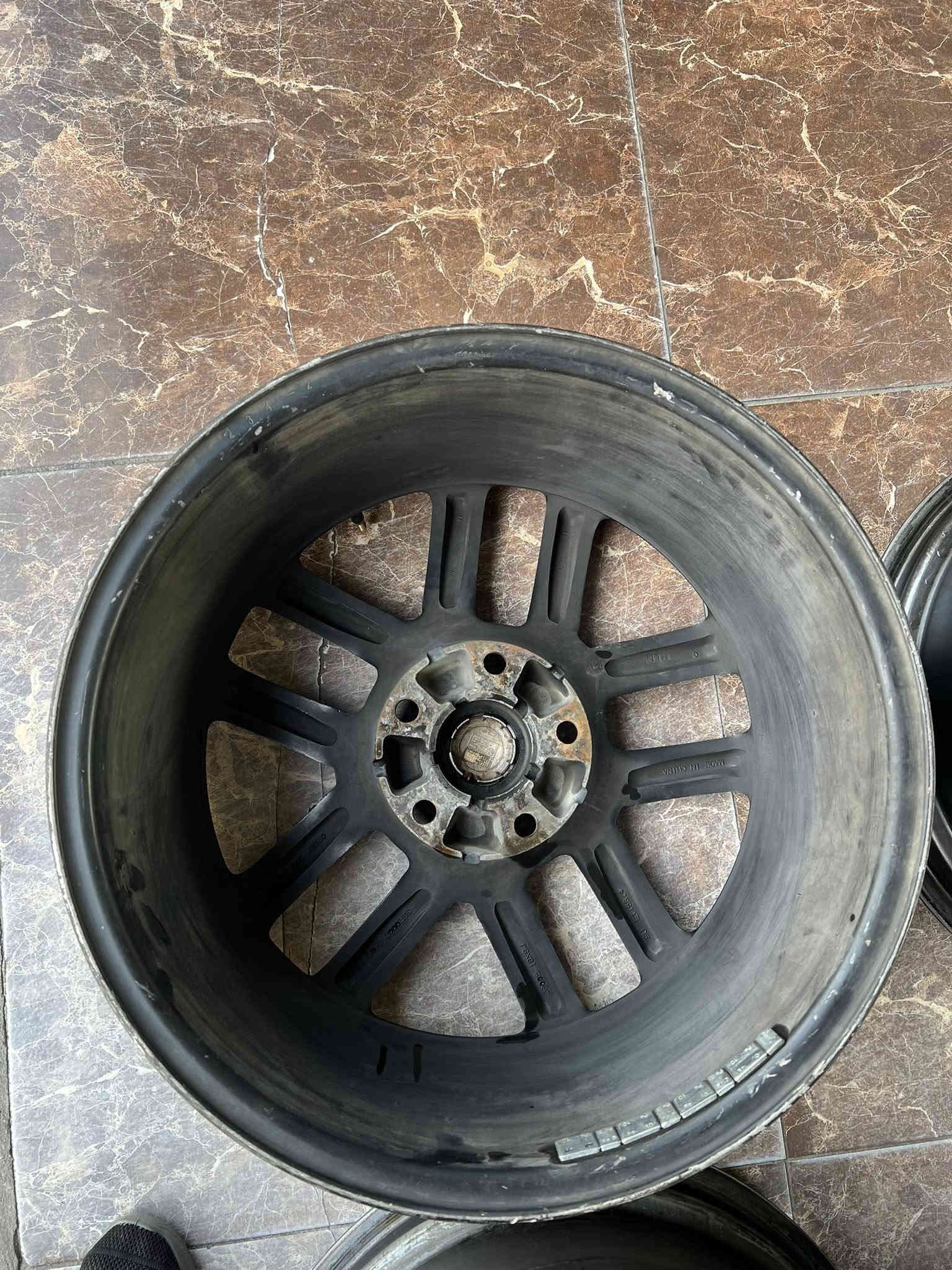 ويل جيب درونكو حجم 18  السعر 250$ بها مجال
العنوان دهوك *********** ***********
