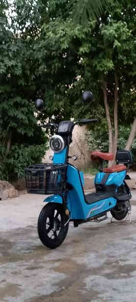 السلام عليكم
ماطور شحن للبيع حجم ١٤  ( اشارات +لايت +بصمه) كلها شغاله الماطور نضيف و كامل ما ناقصه شي 
الى الاستفسار الاتصال على الرقم
 ‪***********
