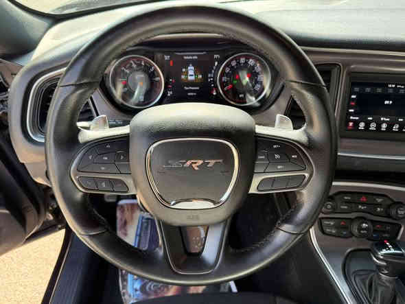 تحيه طيبه السلام
جالنجر2022
SXt ظرر جاملغ بنيد
تك شاصي مصلح 
ماشي 33 ألف 
6سلندر 
بصمه تشغيل عن بعد 
بصمه ابواب 
شاشه كامره 
كرسي كهرباء 
تحديد مسار 
قيادة ذاتي 
توقف ذاتي 
مانع انزلاق 
تبريد أمامي خلغي 
بدون رقم 155, ورقه مع رقم 180 ورقه 
أي استفسار 
***********9 سيد علي 
مكان بغداد كاظميه
