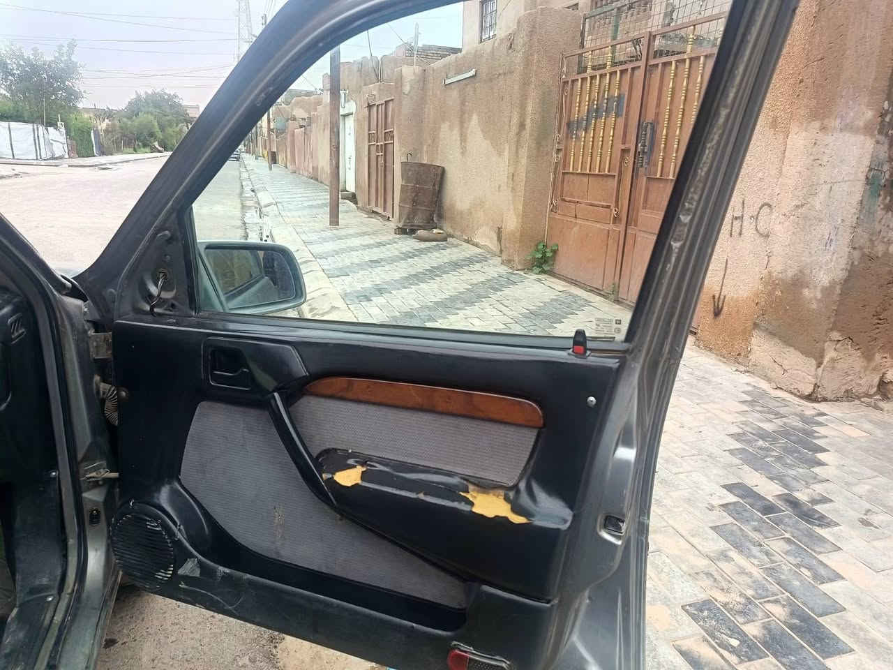 فكترا
فكترا ١٩٩٣ محرك ٢٠٠٠ تبريد 

كير محرك صدر كهربائيات شرط تخم تاير وخير من الله

جام كهربائي

تنته كهربائي

مصبوغة عام جماليه وعايزها بس بولش

نقص كمبريسر تبريد وفان 

رقم بغداد حائز ثالث

فقط وكاله ام الباركود بدون تحويل اللا قرار قاضي

السعر ٢٦ وبيها مجال 

مكاني سامراء

***********
