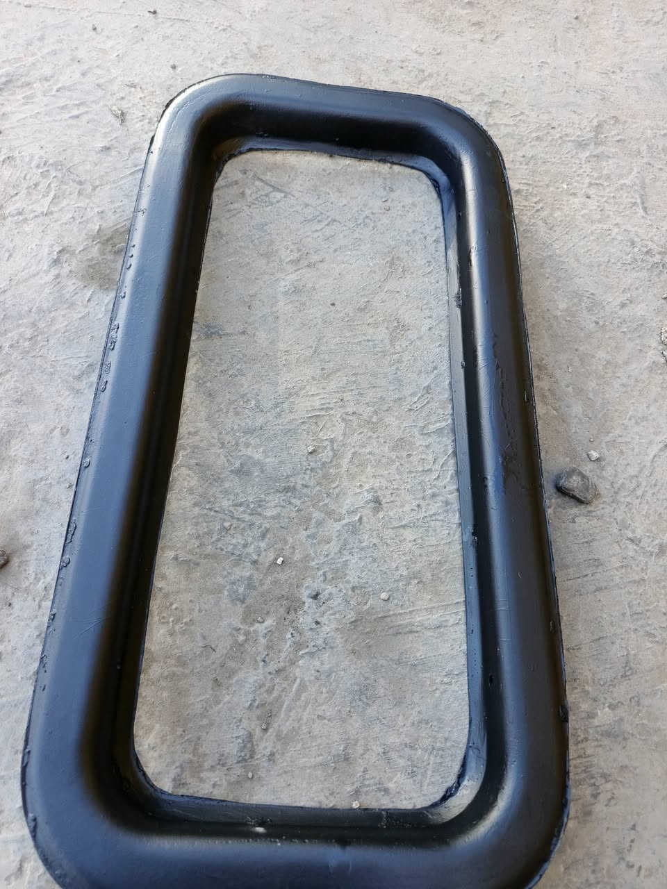 فابرة سقف مان بوز ٨٣ عنوان بغداد جرف نداف محل قيصر تصال ***********
