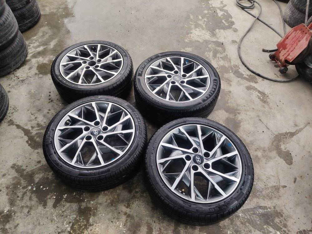 تخم ويل كب الإنترة موديل ٢٠ حجم ١٧ بيع أو مراوس العنوان بغداد الشعلة ***********
***********
