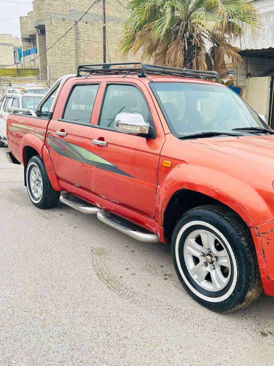 السلام عليكم سياره بيكم سكاي البيع سياره جديده مكينه كير كهربيات  تبريد كله جديد تحويل ثاني يوم مكان السياره بغداد ام الكبر والغزلان السعر 73 وبيه مجال ***********
