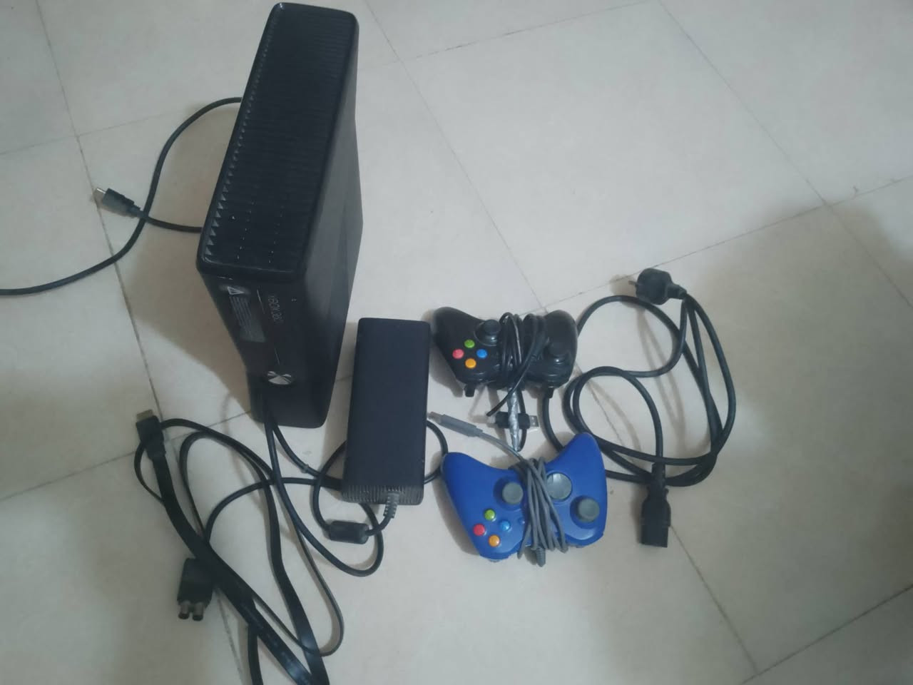 سلام عليكم اكس بوكس 360 35العبه مراوس موبايل حسب القناعه ويرهم البيع


**إذا كنت صاحب هذا الإعلان وتريد حذفه لأي سبب، رجاءا أرسل رسالة إلى الدعم الفني**