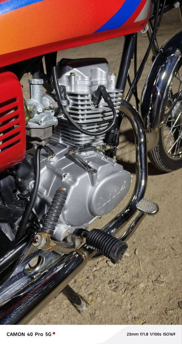 السلام عليكم للبيع 
موديل 2025 سكنر مكفوله كفاله عامه من كلشي شراي اتصل ***********
