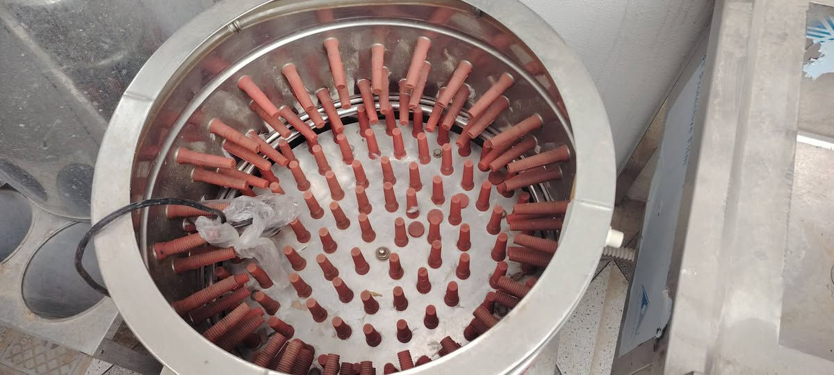 عده مال دجاج ذبح كامله جديده مستخدمه اقل من شهر
السعر 425 وبيها مجال بسيط
للتواصل ***********
