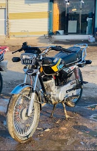 تايكر 25 فقط شاشه طافيه السعر 650 وبي مجال 07734612685