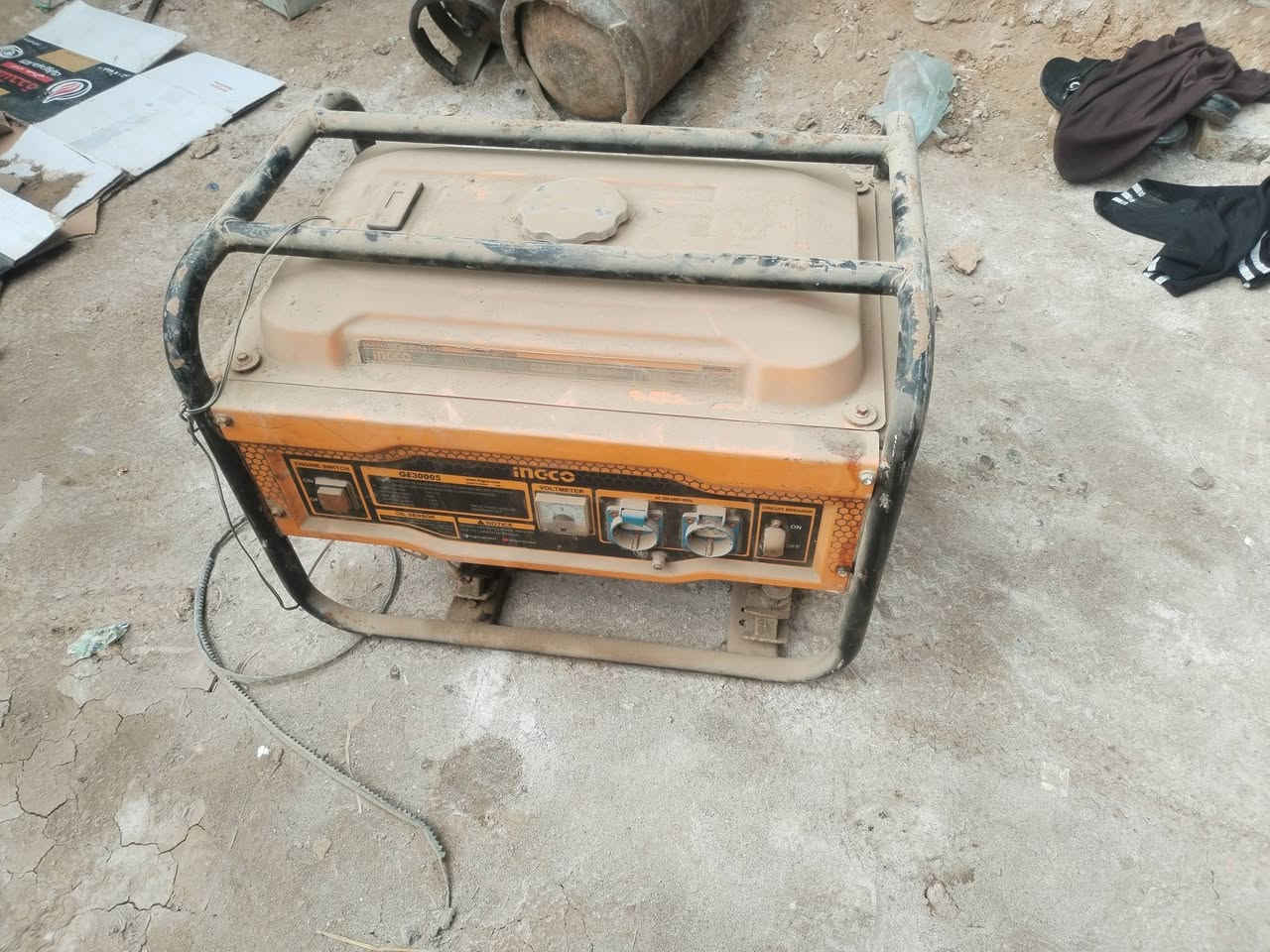 مولدات بانزين ثنين متروكات صار فتره ابيع عطلانات نضافه فول الشراي يتصل ***********
