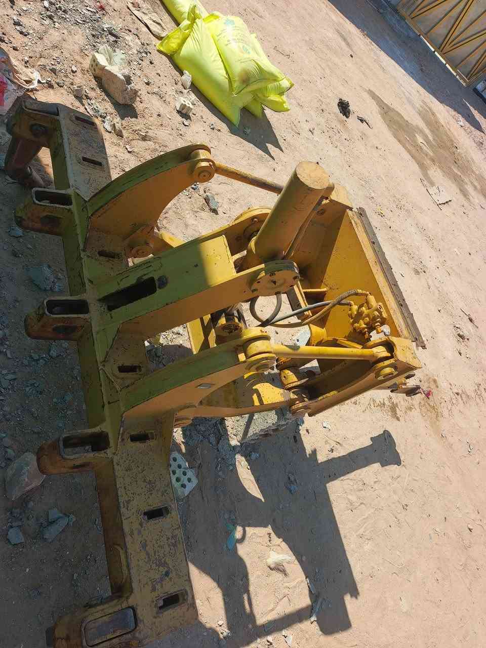 روتر خلفي ابلادي للبيع جديد كلش ماعيز برغي. الشري يتصل اويدلل ***********
