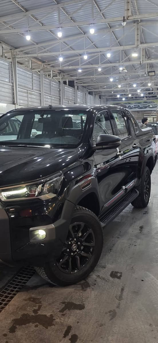 هايلوكس  فووريل 2025 ادفنجر اعلى مواصفات زيرو رقم اربيل باسمي 
سياره غنيه عن التعريف اعلى مواصفات بل هايلوكس 
مواصفات 
6 سلندر 4000 
كامرات 360  
بصمه ابواب + تشغيل 
رادار جانبي عدسه عمياء
حساسات امامي خلفي 
شاشه وسطيه 
تحكمات فول 
ويل اسود بلادي 
زنون + لدات بلادي 
رادار امامي + خلفي 
مودات قياده 
سياره مليانه مواصفات 
ماشيه 100 كيلو فقط كد الترقيم 
وكاله او تحويل باسمي السياره 

مكان بغداد 
سعر 465$ بيها مجال 

***********
