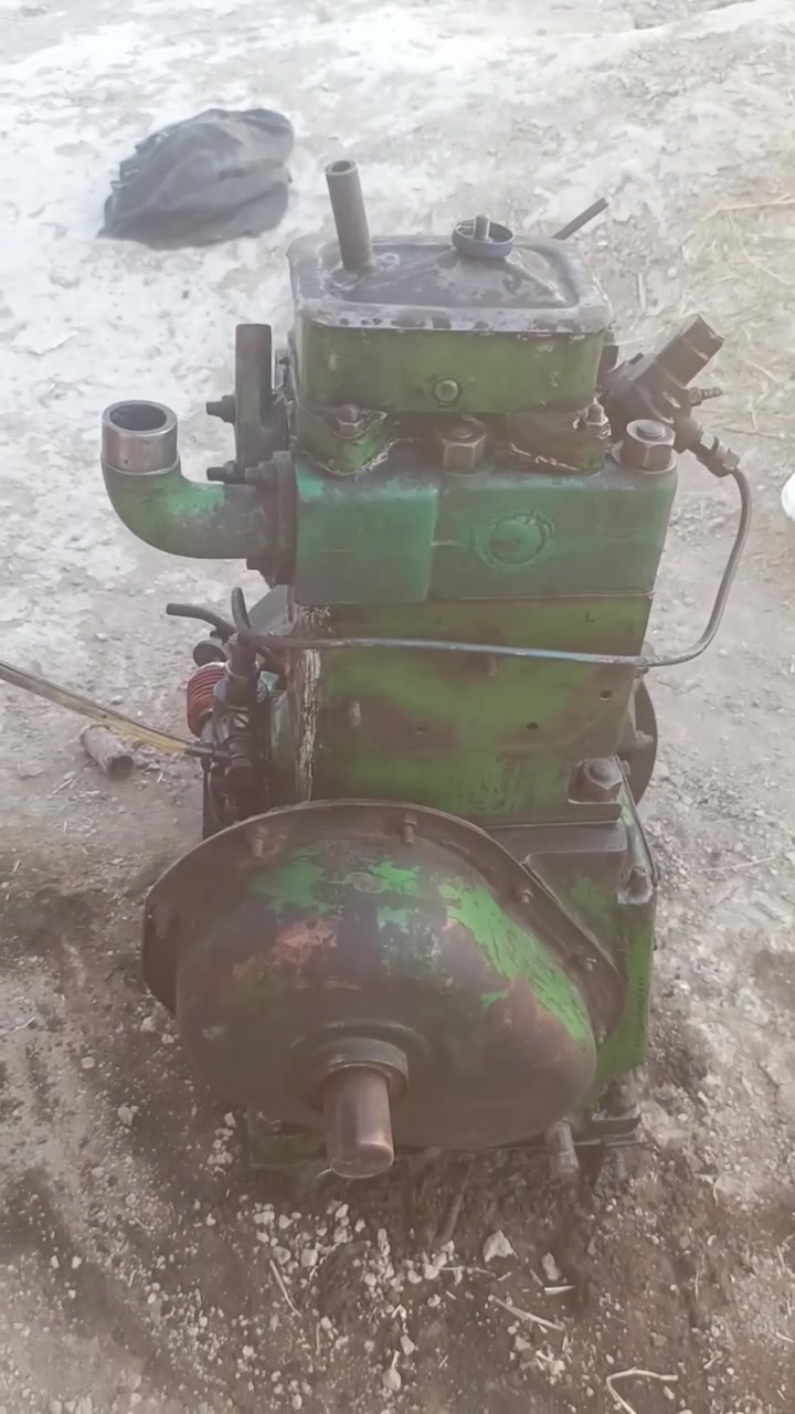ماطور هندي ابو الخمسه نظيف وشغال خنزيره 4*4بيها ضعف تحتاج تصليح بدون صونده وسعره مناسب جدا ب150الف وبيه مجال موجود بالشطرة بني زيد اتصل على الرقم ***********,,, واتساب

