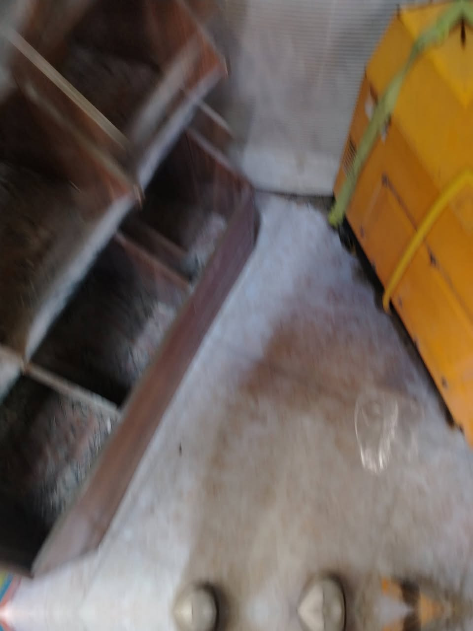 برادات للبيع المكان ديوانية حي الجامعة للتواصل على  الرقم ***********
