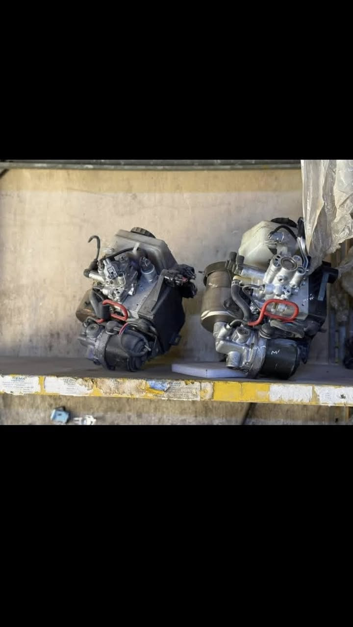 صيانه 🙅بريك لاند كروز لكزز و برادو بكل🚘 الأنواع االعنوان : بغداد /شارع البلديات للإستفسار الاتصال🌿*********** 😎خدمه توصيل لكل🌱 المحافظات
