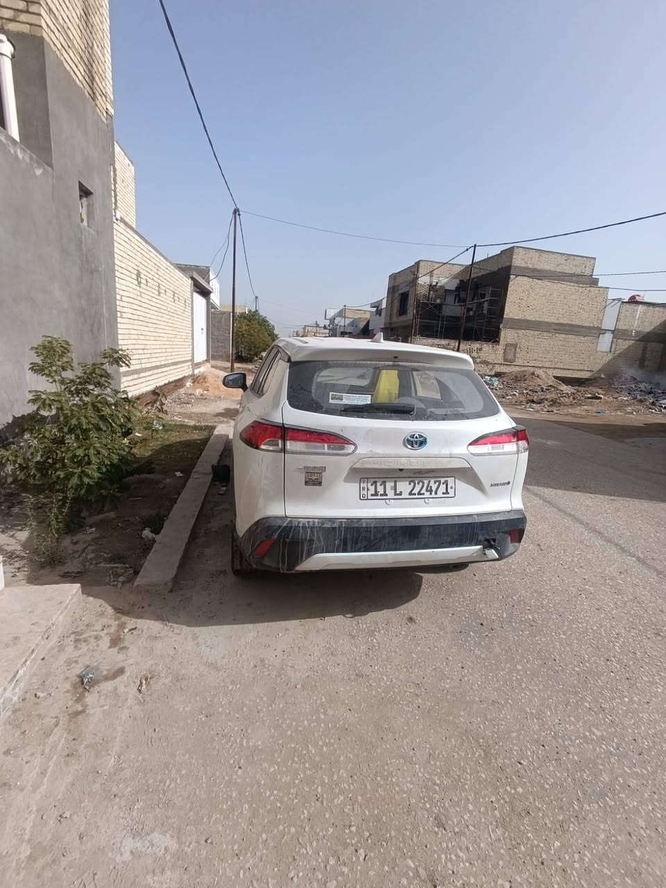 السلام عليكم سيارة كورلا كروس ٢٤ حادث غرق للبيع ٨٠  مكاني نجف +9647736071361
