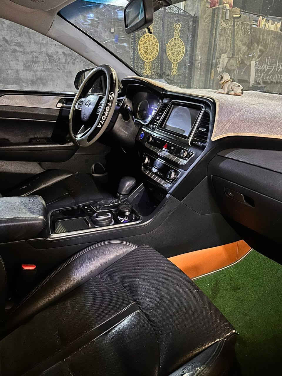 سلام عليكم سوناتا وارد كوري مديل 2019 سيارة مكفولة من الضربة بس الوارد الكوري ما ينكفل من الصبع سيارة جاهزة كير ومكينة مكفولات تخم تاير جديد باتري جديد حدادية جديدة منضومة غاز سيارة ما نقصها شي مال جناي السعر 125 وبيها تفاوض السيارة بالبصرة
***********
