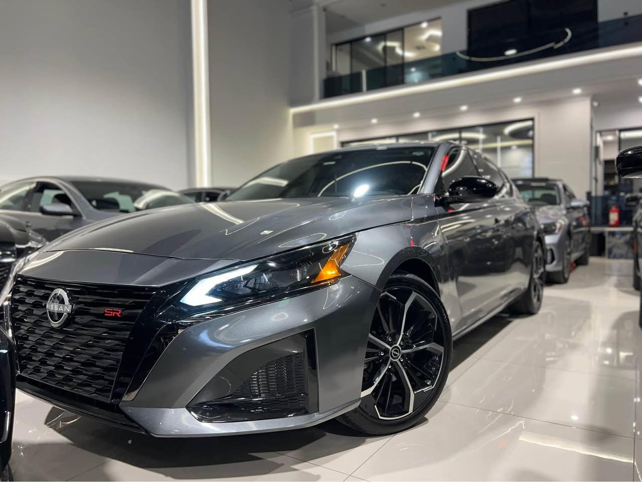 Nissan Altima 2023 SR Plus
قةبات مواصةفات
سلايت شاشة ئايپات گةورة
كوشن جلد كارةباى هيتةر
بةسمة شةغال 
ويل كروم رادار كاميرا حاسة
1 پارچة سبغ 1 بارجة بيلادى گوراوة
19000 رويشتووة
ژمارة كاتى وةك شووشة واية سةيارةكة زور پاكة 
نرخى 168 كةميك مةجال 
*********** أربيل, العراق
