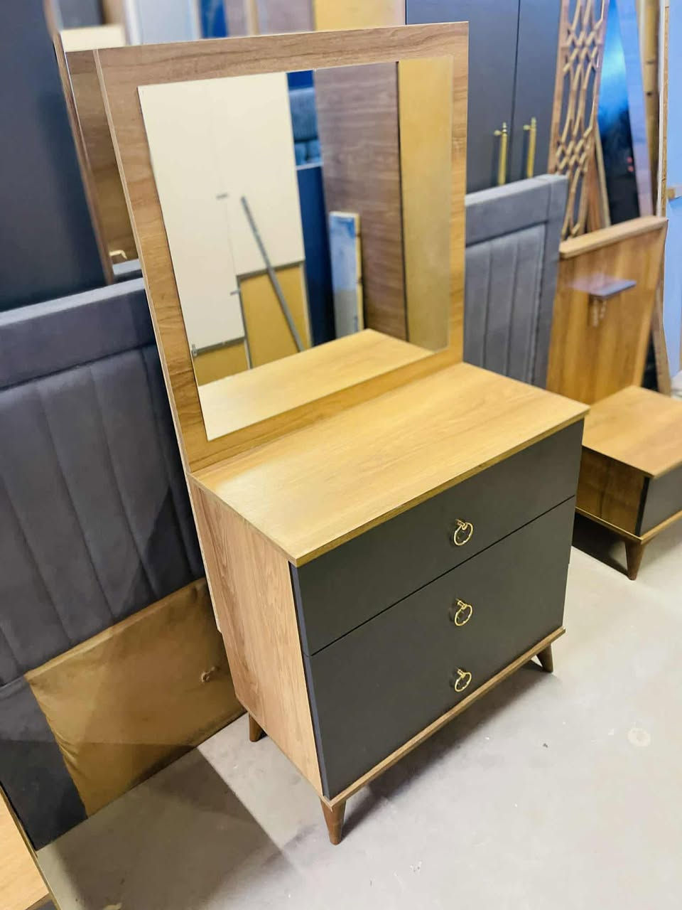 نضافة فول 500معا شد ونقل داخل بغداد ***********
