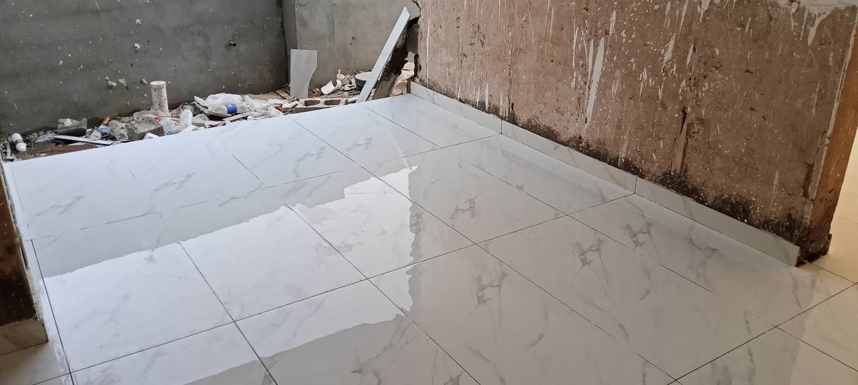 بورسلين لوح 60×120السعر 9الف المتر رقم تلفون ***********0
