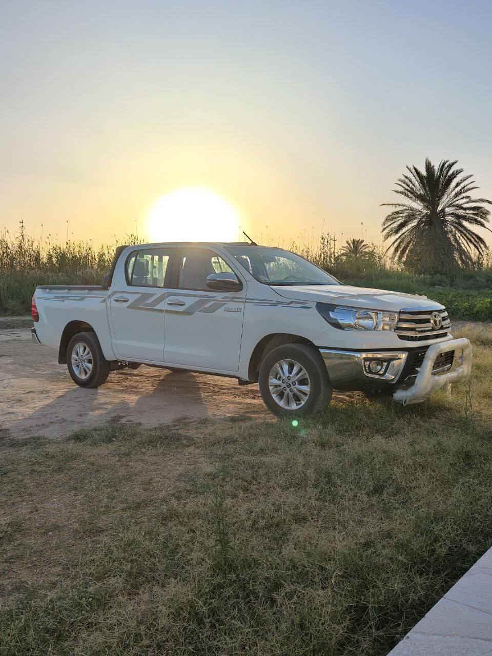 السلام عليكم 
لبيع هايلوكس موديل 2025 كويتي مواصفات كاميرا خلفية حساس امامي خلفي شاشه تبريد قطعتين ماشيه 10000 اخت الزيرو مكفولة كفالة عامة رقم بابل السعر 335 3 دفاتر و 35 ورقة مكاني بابل مشروع المسيب لاستفسار ***********
