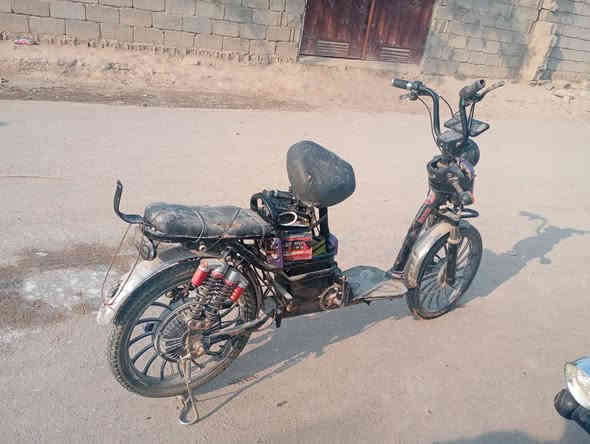 باسكل شحن البيع سعر 60الف وبي مجال ‏‪0782 380 7620‬‏
