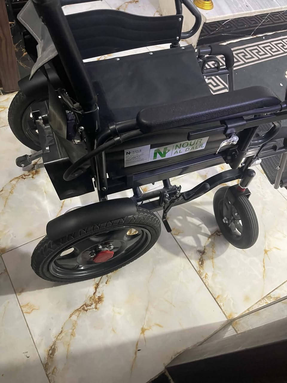 عربه معوقين للبيع ؏ الفحص مستخدمه شهر فقط كلش نضيفه سعره 450 وبيه مجال قليل مكلف بلنشر
الاتصال ***********
عربه معوقين للبيع ؏ الفحص مستخدمه شهر فقط كلش نضيفه سعره 450 وبيه مجال قليل مكلف بلنشر
