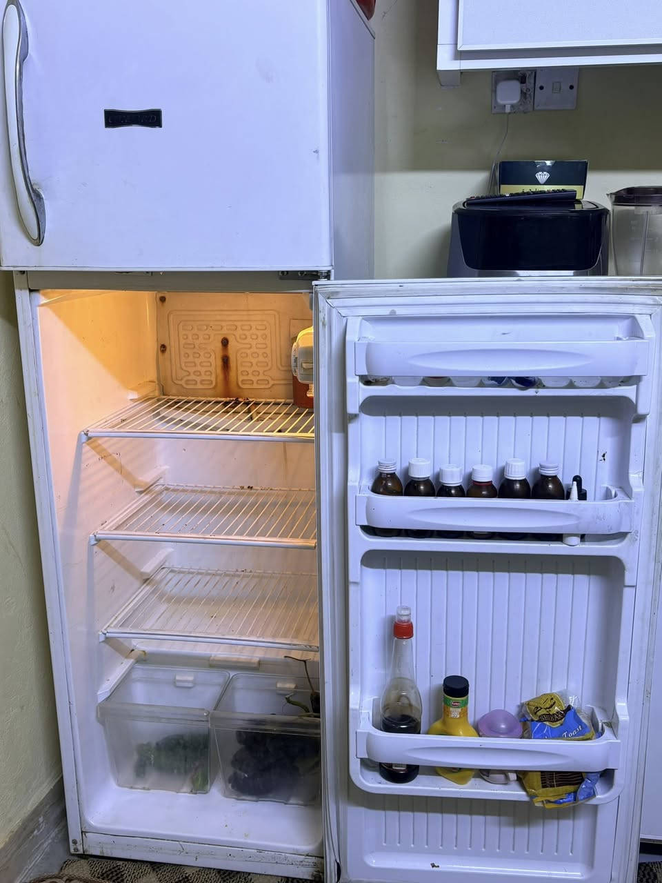 ثلاجه كونكورد الباب الاول حجم وسط نظيفه كلها بلاديه السعر150 مكان الشعله


**إذا كنت صاحب هذا الإعلان وتريد حذفه لأي سبب، رجاءا أرسل رسالة إلى الدعم الفني**