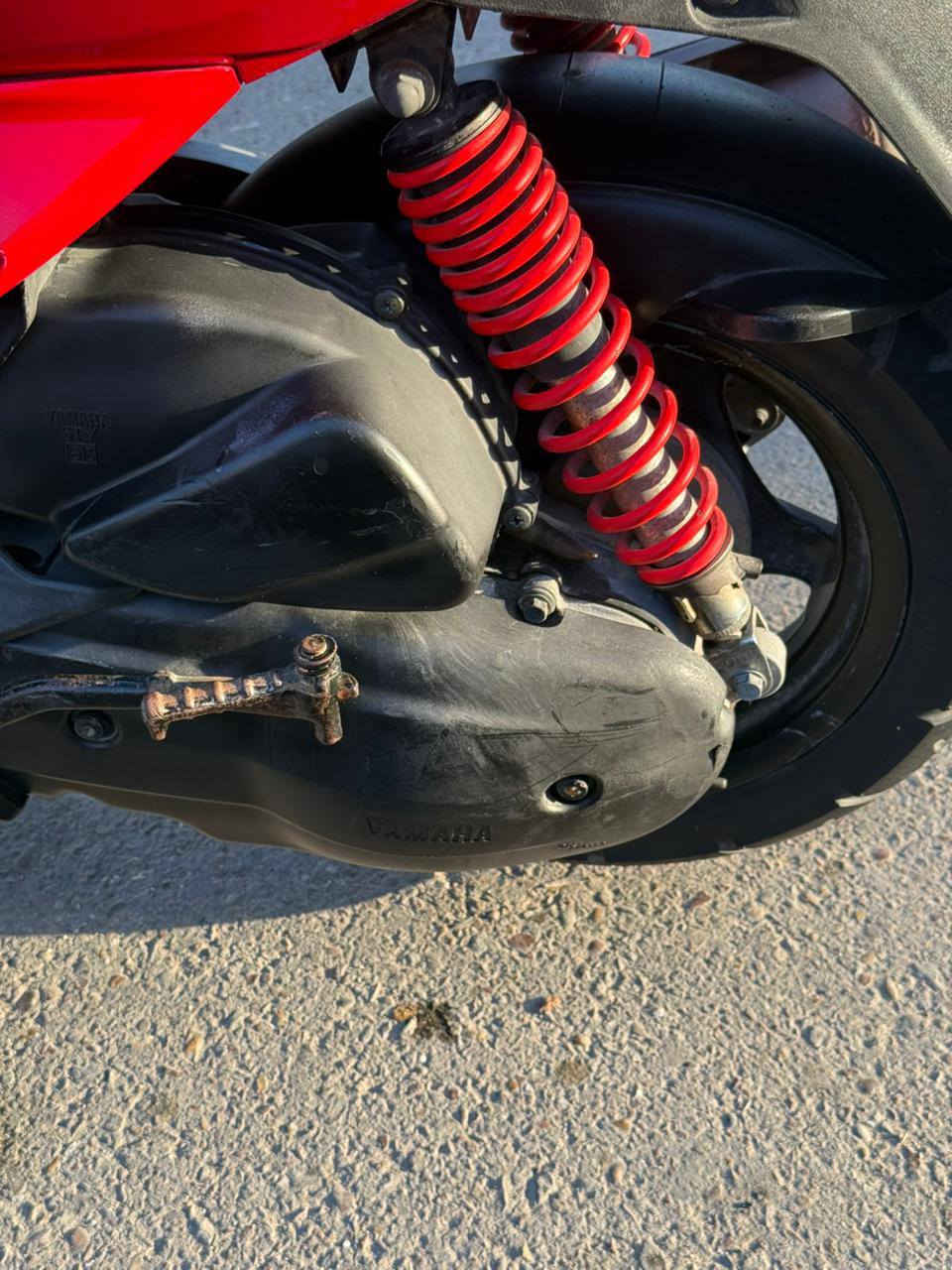 سكنس فحل للبيع ❤
دراجه نضيفه منزله رميه بيدي مصار له شهر 
جديده بمعنئ الكلمه 
السعر ١٢٠٠ مليون وميتين وبيه مجال حك الجيه 
المكان بغداد حي القاهره ❤
الرقم ***********
