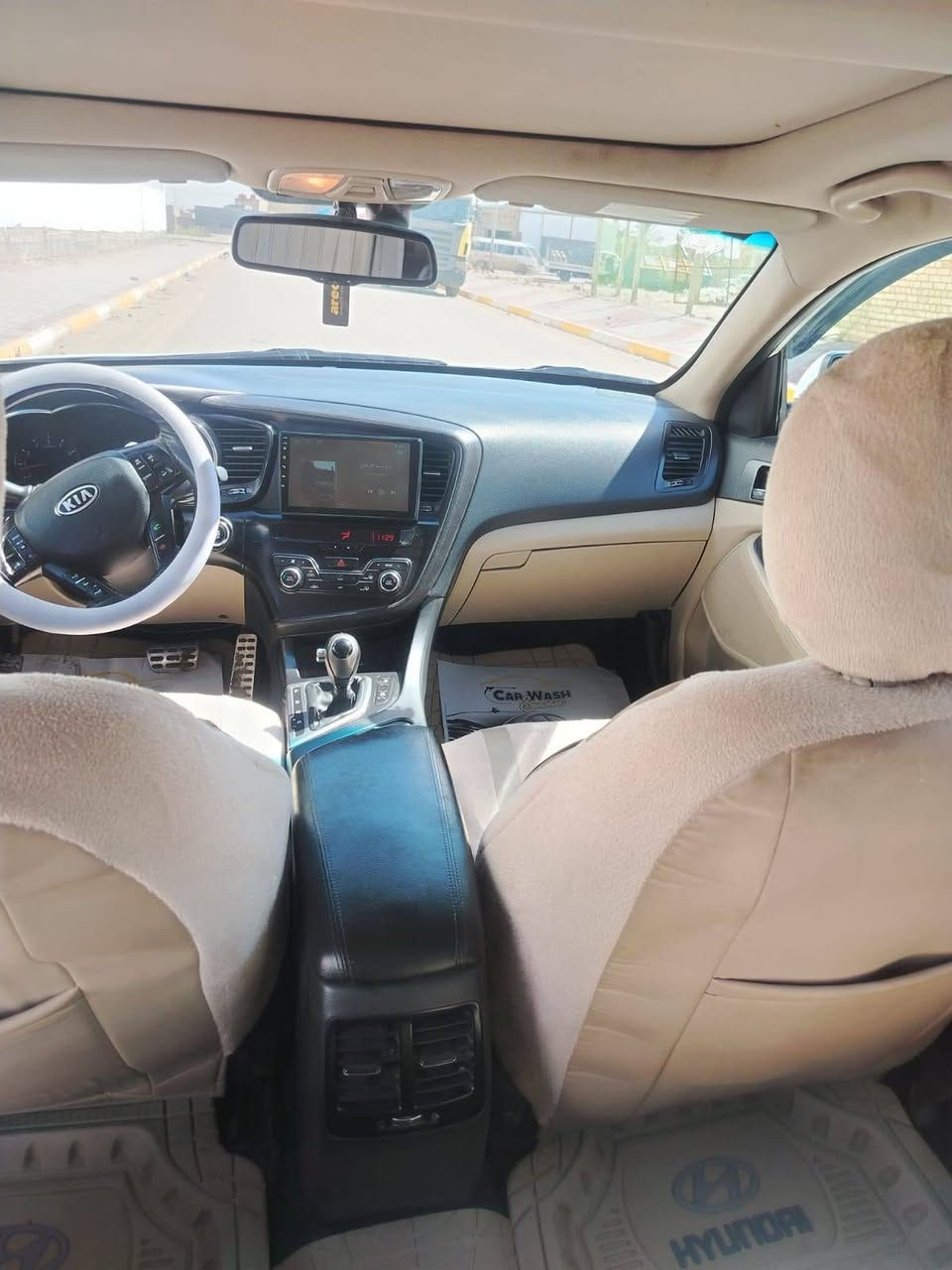 سلام عليكم ابتيمه 12خليجي فول موصفات ١/١
بانوراما
مكينة 2400
بيع أو مراوس بتكسي ***********
