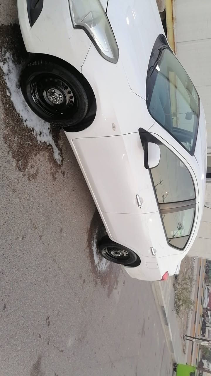 سلام عليكم نيسان سني هندي مديل ٢١ كفاله عامه ماعد كم رصعه شوف العين كفاله من الضرب والصبغ وحالوب
سنويه بشهر ٩ تخلص  113 بيهه مجال قليل ماشيه ١٤٠
*********** القبله حي المهندسين
