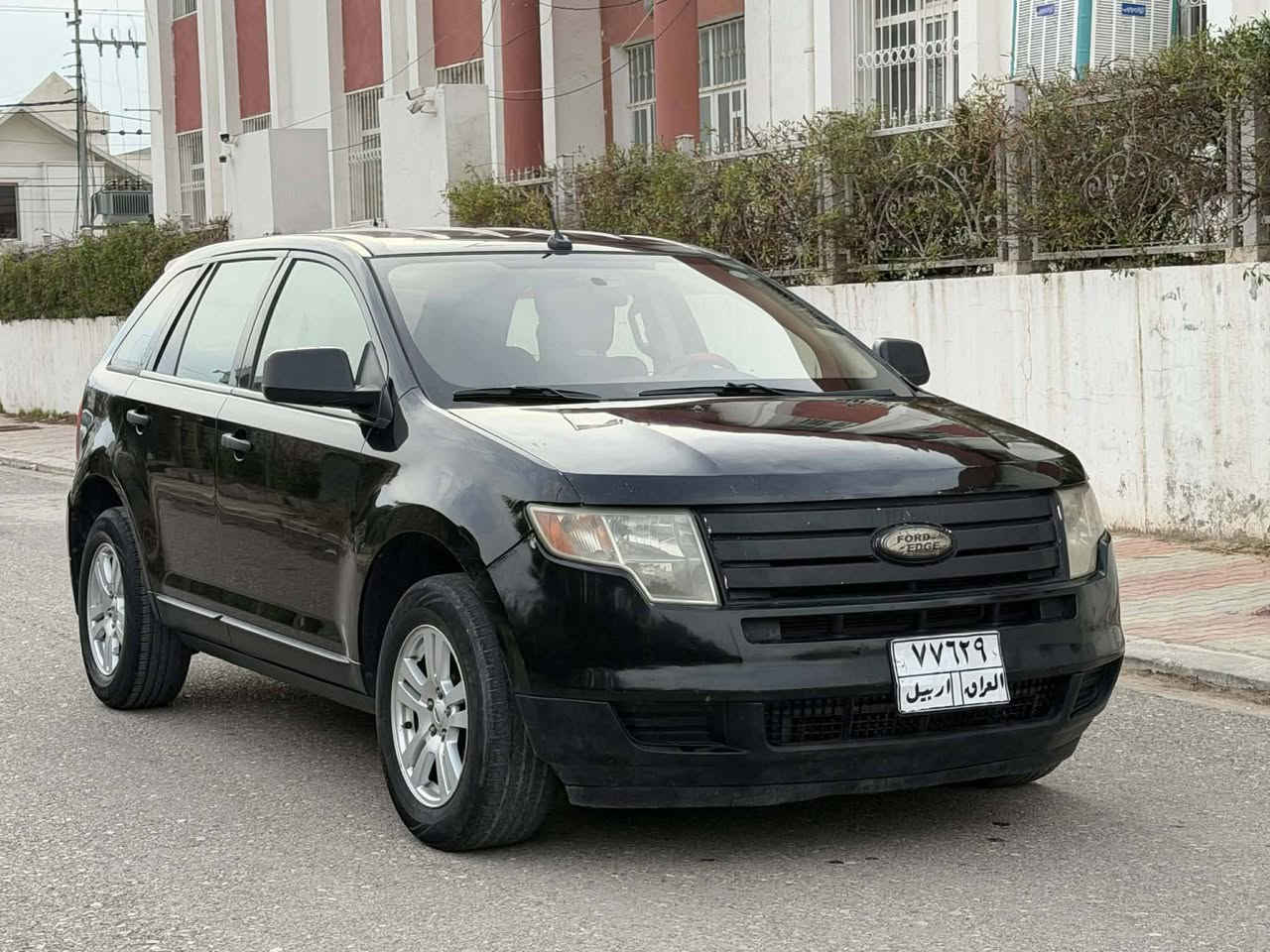 *********** فورد ايدج موديل 2009 كير اتوماتيك كير محرك تبريد شرط محرك 6سلندر سياره جاهزه نضيفه بيها 8 ورقه غرامه ينزل من سعره بيها فقط بونيد صبغ بدون دواخل  سعري 86 ورقه مجال مكان اربيل بنصلاوه ***********
