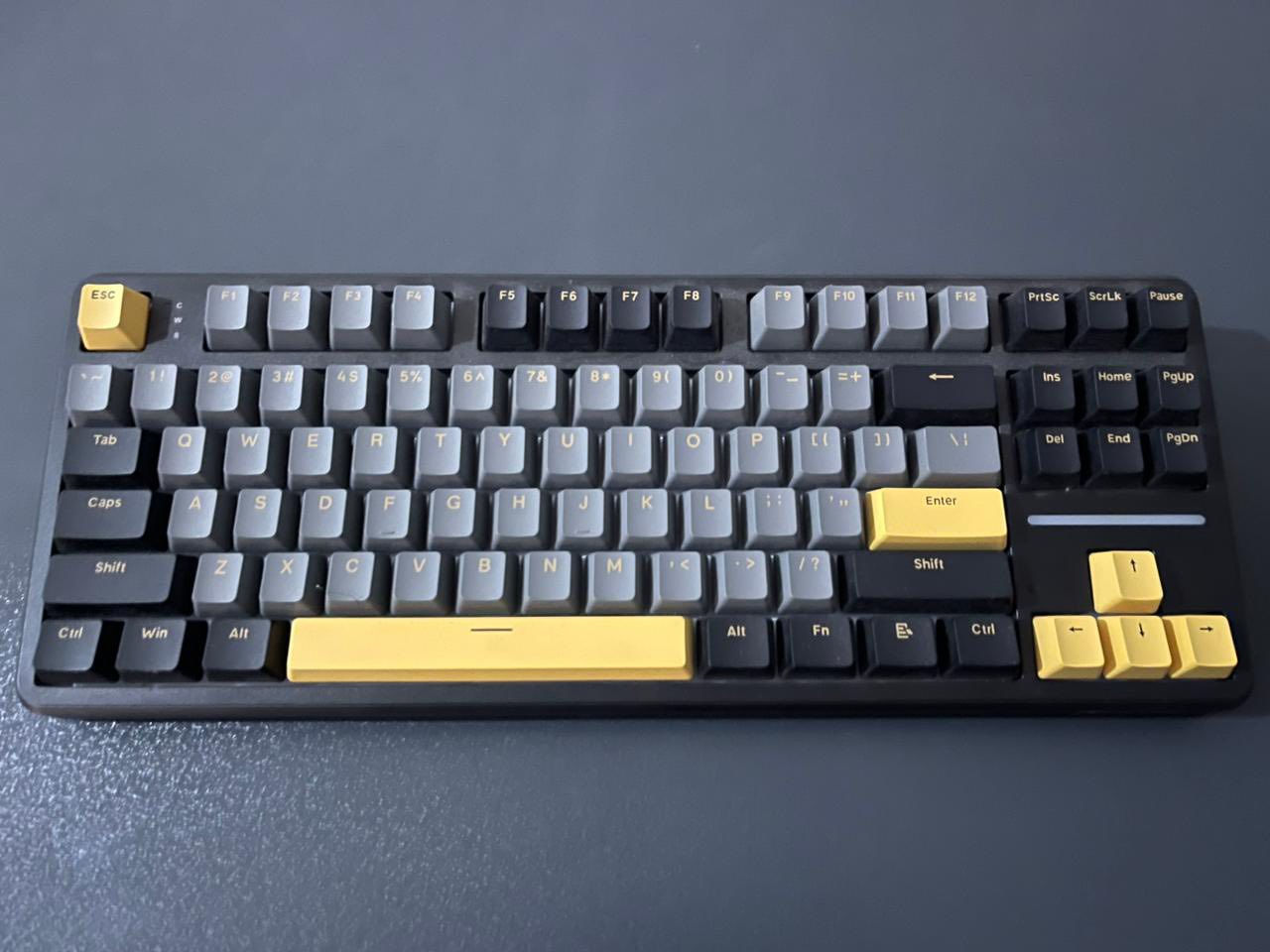 كيبورد Attack Shark X87
ميكانيكي  RGB
مناسب للألعاب والاستخدام اليومي 
استجابة سريعة وتصميم مريح
+

موس Redragon M916 Pro 4K وايرليس
أداء عالي ودقة استثنائية لمحبي الجيمينگ 
اتصال لاسلكي سريع وثابت
تصميم مريح وخفيف للاستخدام الطويل
مناسب للألعاب الاحترافية والعمل


**إذا كنت صاحب هذا الإعلان وتريد حذفه لأي سبب، رجاءا أرسل رسالة إلى الدعم الفني**