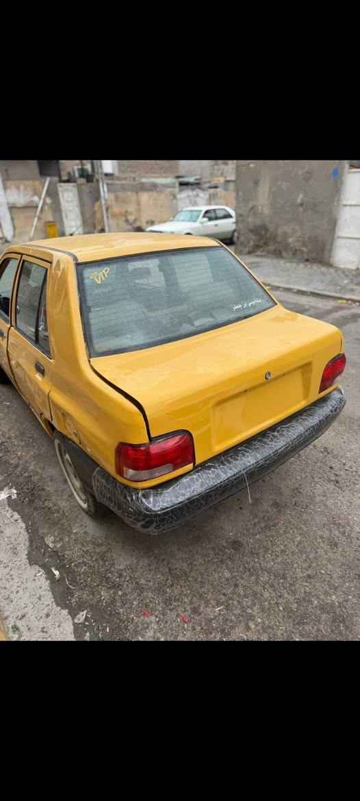 السلام عليكم
اخويه العزيز أقره التفاصيل عدل حته من تتصل لا تكلي شبيه ما بيه وأنه بخدمتك 
سايبه موديل 18 مصبوغه عام ما بيه ضربه قويه 
كير مشط هسه شديتهن جدد مكيه صافيه 
كهربائيات كله جديده البصره القبله 
ما اندل راعيه سنويه ضايعه 
اتكفل سرقة وعشائر حته بل الحكومه اتكفله اصوليه 
السعر 20 بيه مجال 
***********
