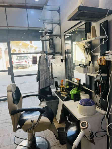 🎉 عدنا على بركت الله تم افتتاح🎊
صالون حلاقة العمدة
بإدارة ( عماد البدر)
---
🪒 خدماتنا المميزة:
✂️ أحدث قصات الشعر العصرية
💈 تصفيف وتنسيق الشعر
🧴 العناية بالبشرة والتنظيف العميق بلماسك
---
👦 مخصص لجميع الأعمار:
• شباب • رجال • أطفال
---
⏰ ساعات العمل اليومية:
9:00 صباحاً - 12:00 منتصف الليل
عدا يوم الاثنين عطله
---
🎁 عرض الافتتاح الخاص:
خَصْم ٢٠٪ 💰
لمدة ثلاثة ايام يبدأ من الثلاثاء القادم
📅 من 2 إلى 2025/12/4
---
📍 العنوان:
ناحية الشورة - شارع 60 داخل السوق العصري (القيصرية)
بلقرب من مجمع بركات الغيث الطبي
---
📞 للحجز والاستفسار:
***********
انمار الجبوري جاسم الحويحي @الجميع
