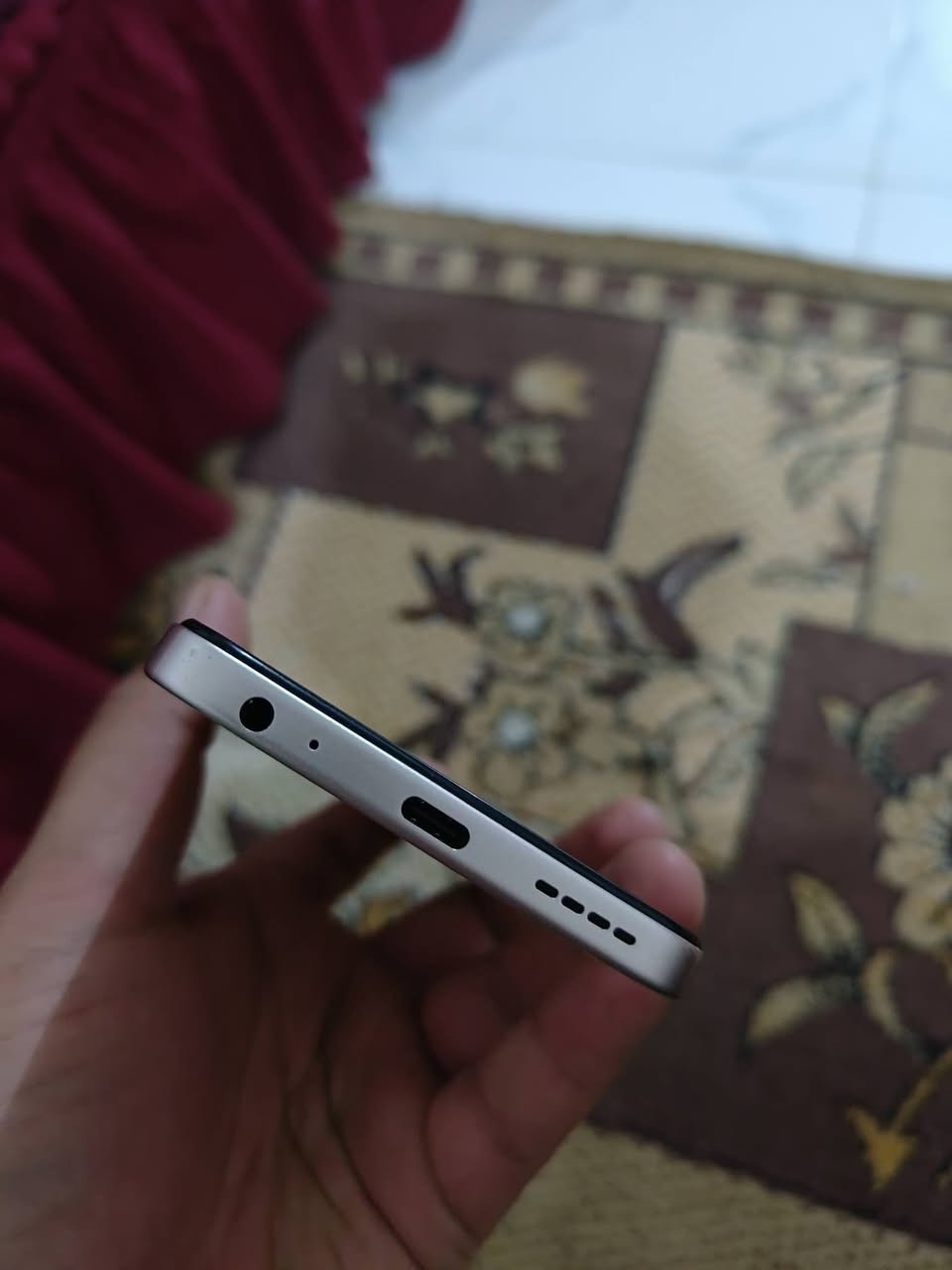 انفنكس سمارت 10
ذاكرة 64 عشوائيا 6 بطاريه 5 الاف 
شحن تايب سي صوت ستيريو سماعاتين فوك وجوه عالي
جهاز كلش نضيف زلغ مابي لا مفتوح ولا بي عطل شرط الفحص مكاني الناصرية مركز السعر 80 الف فقط


**إذا كنت صاحب هذا الإعلان وتريد حذفه لأي سبب، رجاءا أرسل رسالة إلى الدعم الفني**