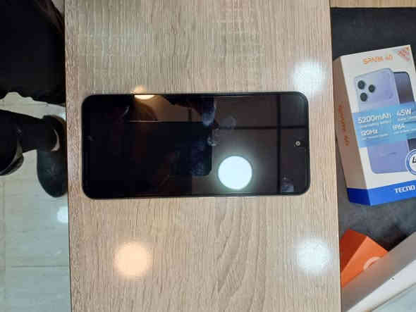 جهاز بل كورتون ذاكرته ٢٥٦ سعر ١٤٠  فلوجه حي الجولان ***********
