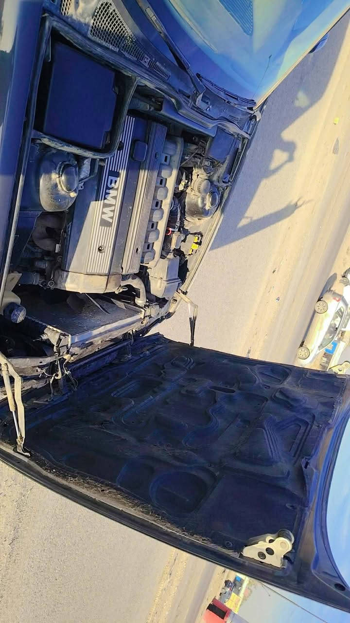 سلام عليكم 520 مكينة او كير 25 مسكر عدل سياره جاهزة من كلشي رقم بغداد انكليزي بسمي تبريد شغال كهربائيّات كلة شغالة حدادية جديد داخل جديد تخم تاير جديد مصبوغة عام بدون ضربة موديل 92 سعر 50 او بيه مجال مكاني بغداد هاذه رقمي ***********
